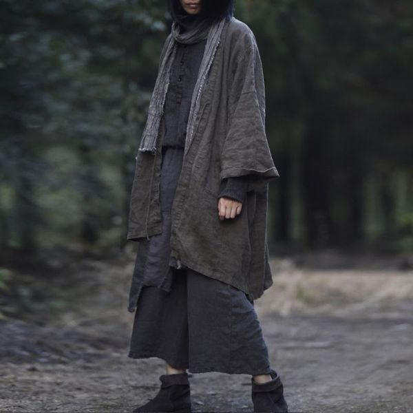 women's trench coats qpfjqd ladies linen retro solid color belt coat 2022 autumn spring loose women chinese style v-neck, Tan;black
women's trench coats qpfjqd ladies linen retro solid color belt coat 2022 autumn spring loose women chinese style v-neck, Tan;black