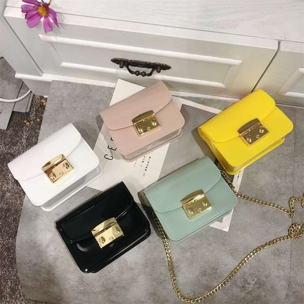bag female 2021 korean fashion simple chain bag foreign style one shoulder cross mini square
bag female 2021 korean fashion simple chain bag foreign style one shoulder cross mini square