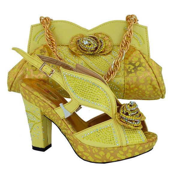 italian shoes and bag set decorated with appliques yellow color matching women bags ladies sets dress, Black
italian shoes and bag set decorated with appliques yellow color matching women bags ladies sets dress, Black