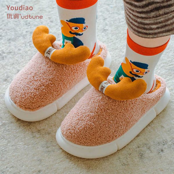 utune cartoon winter slippers women shoes thick sole indoor cute christmas shoes girl plush fur warm anti-slip eva men slipper 210619, Black
utune cartoon winter slippers women shoes thick sole indoor cute christmas shoes girl plush fur warm anti-slip eva men slipper 210619, Black