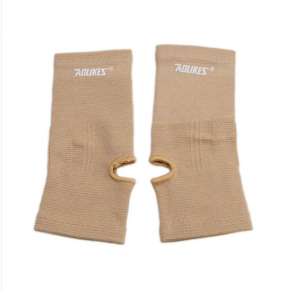 ankle support 1pairs sports pads elastic brace guard foot ankles protector wrap for bicycle football taekwondo basketball, Blue;black
ankle support 1pairs sports pads elastic brace guard foot ankles protector wrap for bicycle football taekwondo basketball, Blue;black