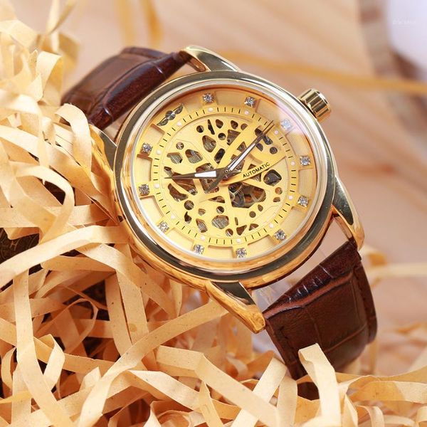 winner diamond skeleton design full gold case mens watches automatic fashion men wristwatch clock me wristwatches, Slivery;brown
winner diamond skeleton design full gold case mens watches automatic fashion men wristwatch clock me wristwatches, Slivery;brown