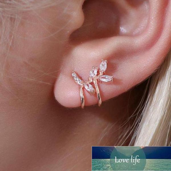 geometric zircon leaf ear clip earrings korean crystal clip earrings for women earing without hole jewelry fake earring kolczyki  factory pr, Silver
geometric zircon leaf ear clip earrings korean crystal clip earrings for women earing without hole jewelry fake earring kolczyki  factory pr, Silver