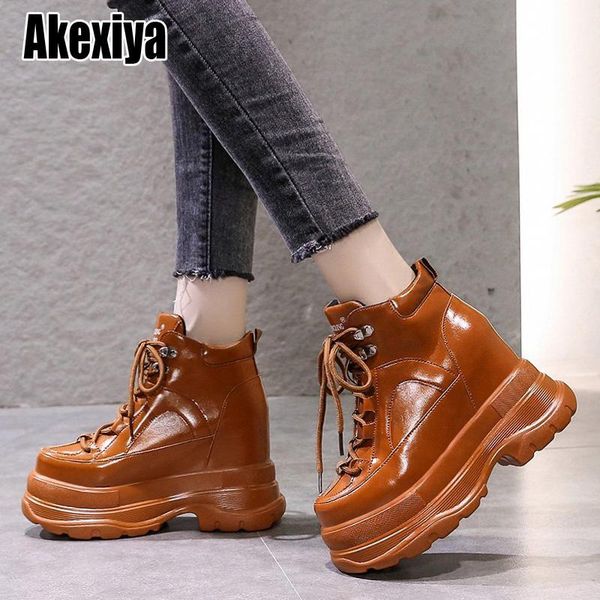 boots 2021 women high heels ankle autumn winter wedges platform ladies shoes vintage thicken botas mujer p509, Black
boots 2021 women high heels ankle autumn winter wedges platform ladies shoes vintage thicken botas mujer p509, Black