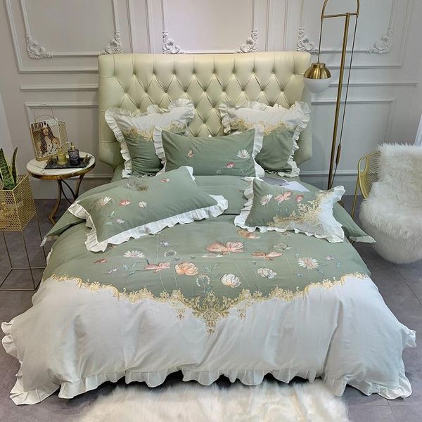 bedding sets luxury soft cozy egyptian cotton thicken sanded set flowers embroidery duvet cover flat/fitted sheet pillowcases 4/6pcs
bedding sets luxury soft cozy egyptian cotton thicken sanded set flowers embroidery duvet cover flat/fitted sheet pillowcases 4/6pcs