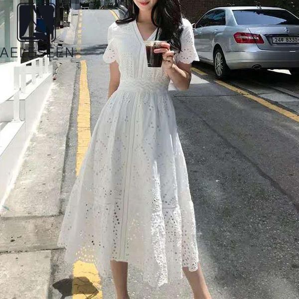 beach summer women dress runway fashion v-neck white hollow out flower embroidery party holiday elegant casual dresses, Black;gray
beach summer women dress runway fashion v-neck white hollow out flower embroidery party holiday elegant casual dresses, Black;gray