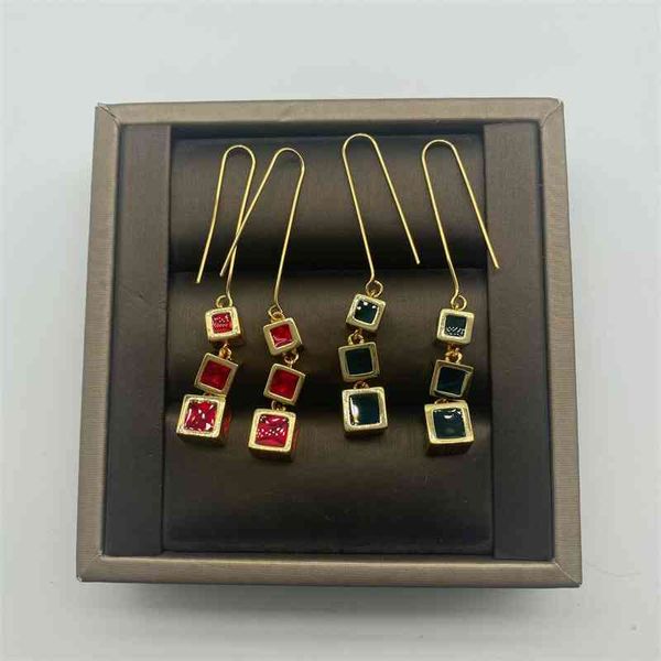 70% off outlet online new style temperament fashion women's small square long earrings, Golden
70% off outlet online new style temperament fashion women's small square long earrings, Golden