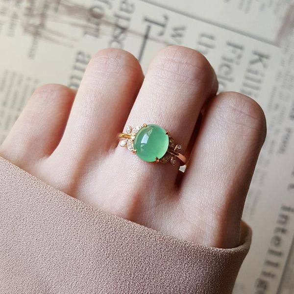 original rose gold inlaid diamond natural chalcedony egg round opening adjustable ring creative retro female silver jewelry cluster rings, Golden;silver
original rose gold inlaid diamond natural chalcedony egg round opening adjustable ring creative retro female silver jewelry cluster rings, Golden;silver