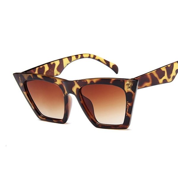 luxury designer sunglasses female vintage women fashion cat eye sun glasses classic shopping lady black oculos de sol uv400 0622, White;black
luxury designer sunglasses female vintage women fashion cat eye sun glasses classic shopping lady black oculos de sol uv400 0622, White;black