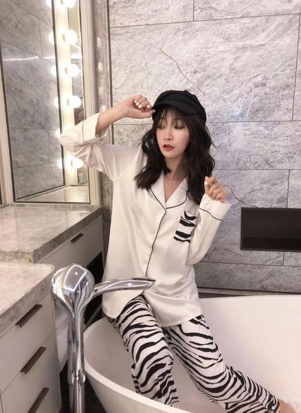 women's two piece pants zk1429 fashion women sets 2021 runway luxury european design party style clothing, White
women's two piece pants zk1429 fashion women sets 2021 runway luxury european design party style clothing, White