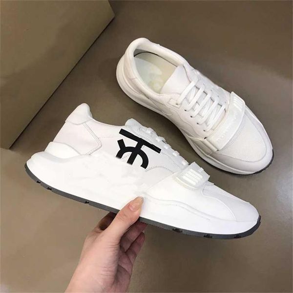 designer sneakers thick-soled casual shoes men women lace up platform black white trainer running walking size 39-44
designer sneakers thick-soled casual shoes men women lace up platform black white trainer running walking size 39-44