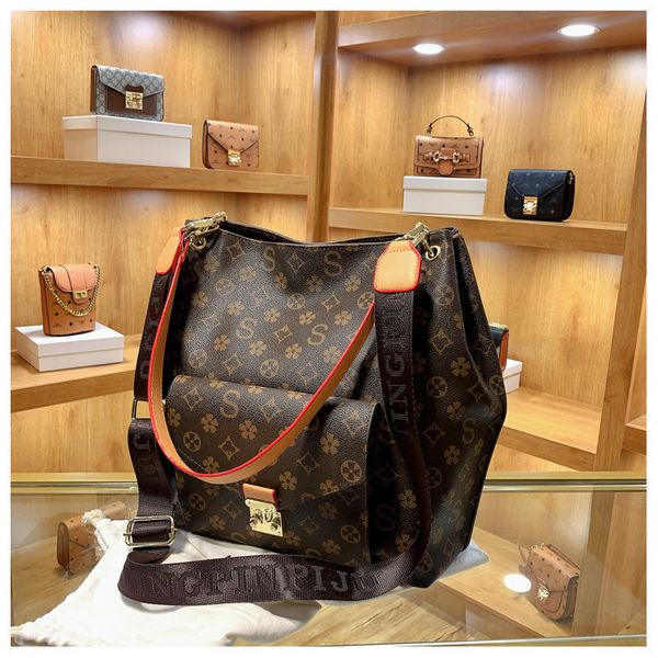 factory direct sale 75% off net red same medieval old flower shopping briefcase 2021 new high-capacity single shoulder messenger tote bags
factory direct sale 75% off net red same medieval old flower shopping briefcase 2021 new high-capacity single shoulder messenger tote bags