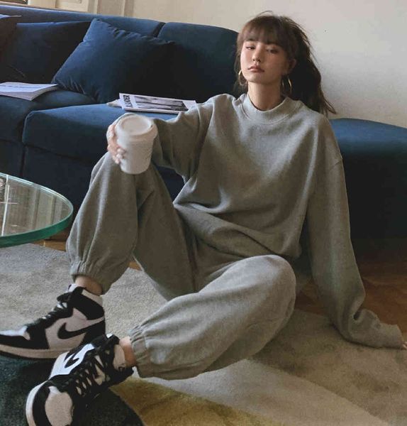 women's two piece pants spring autumn sweatshirt casual jogging color solid female sports clothes white sweater and pants 3sh4
women's two piece pants spring autumn sweatshirt casual jogging color solid female sports clothes white sweater and pants 3sh4
