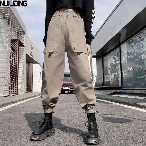 women loose cargo pants spring autumn fashion female bf streetwear harajuku straight trousers sports casual harem pant 210514, Black;white
women loose cargo pants spring autumn fashion female bf streetwear harajuku straight trousers sports casual harem pant 210514, Black;white