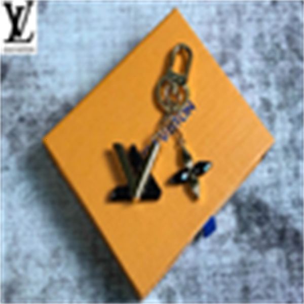 brand designer luxury belt m68197 and keychain fashion accessories keychains bag holder tapage charm key holders, Silver
brand designer luxury belt m68197 and keychain fashion accessories keychains bag holder tapage charm key holders, Silver