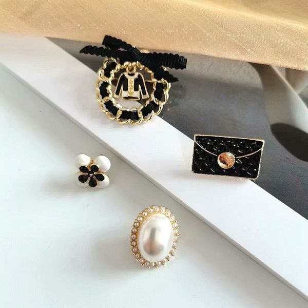 70%off new korean sweet girl small fragrance personality flower head brooch anti light button clothing accessories set, Gray
70%off new korean sweet girl small fragrance personality flower head brooch anti light button clothing accessories set, Gray