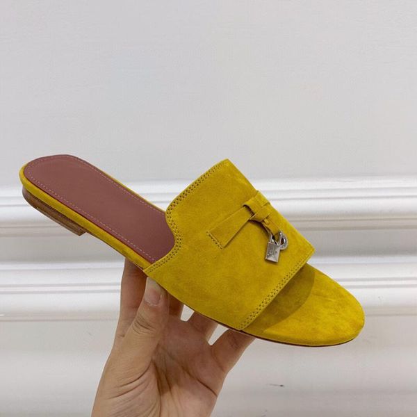 slippers sandals women's summer 2021 metal decoration word drag flat casual round head and shoes, Black
slippers sandals women's summer 2021 metal decoration word drag flat casual round head and shoes, Black