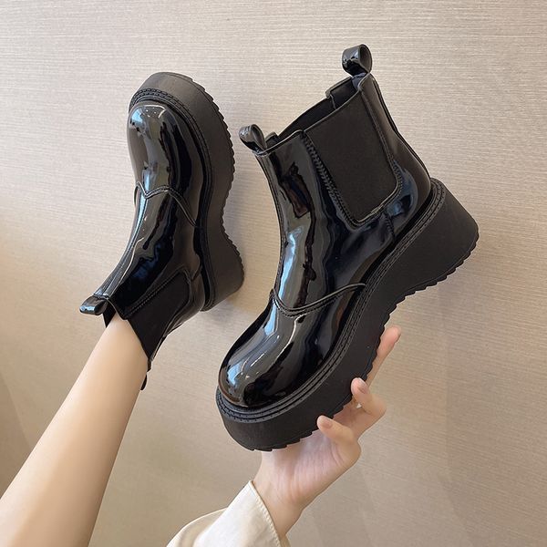 short women's autumn 2021 net red fashion british style muffin thick bottom anti-skid chelsea boots, Black
short women's autumn 2021 net red fashion british style muffin thick bottom anti-skid chelsea boots, Black