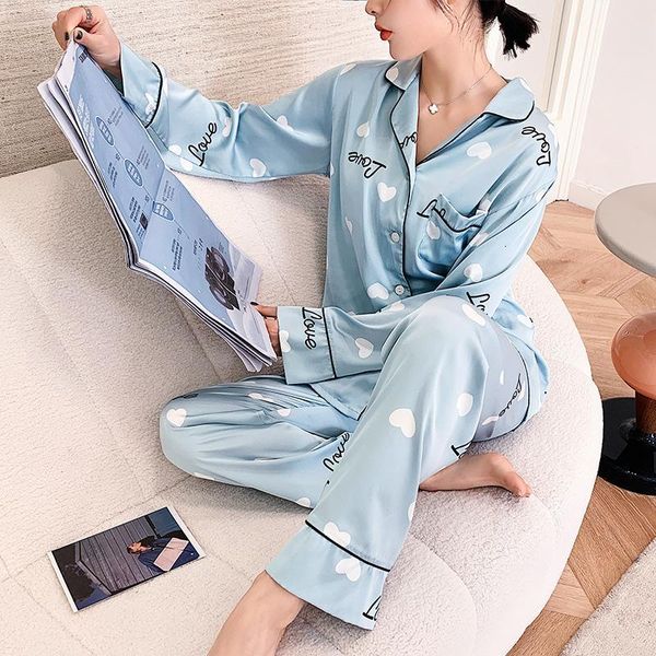 women's sleepwear 2pcs spring summer small bow printed rayon home service suit lapel long-sleeved trousers silky satin pajamas set for, Black;red
women's sleepwear 2pcs spring summer small bow printed rayon home service suit lapel long-sleeved trousers silky satin pajamas set for, Black;red