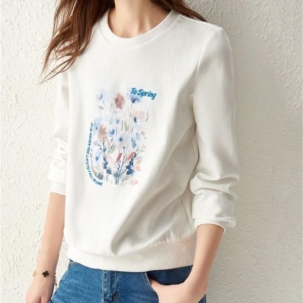 plush printed pullover round neck sweater 2021 autumn new foreign style aging women's top, Black
plush printed pullover round neck sweater 2021 autumn new foreign style aging women's top, Black