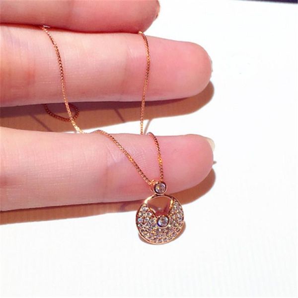 fashion short necklaces women rhinestone circle pendant clavicle rose gold color silver
fashion short necklaces women rhinestone circle pendant clavicle rose gold color silver