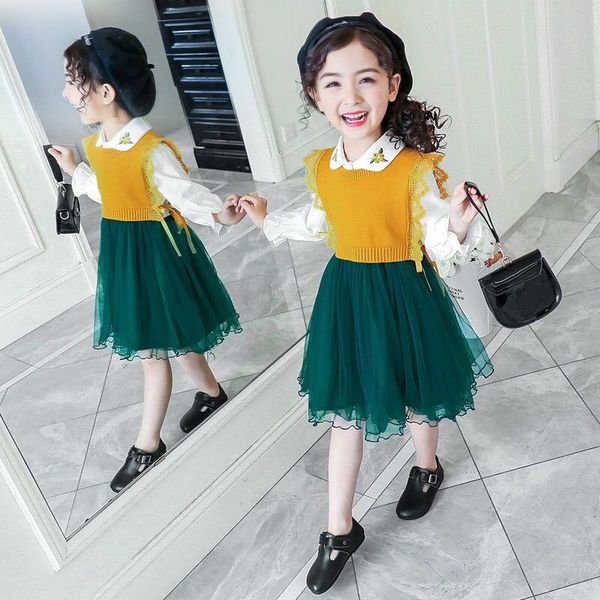 spring, summer, autumn and winter girls bright vest + fashion petal long-sleeved princess dress set clothing sets, White
spring, summer, autumn and winter girls bright vest + fashion petal long-sleeved princess dress set clothing sets, White