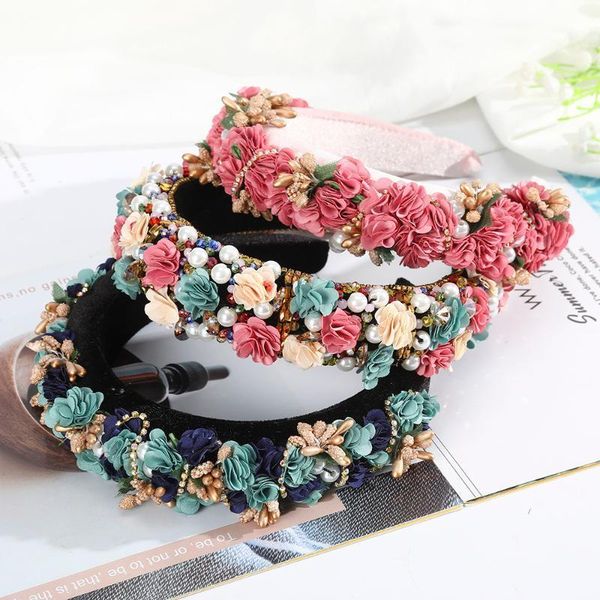 baroque flowers headband elastic hair band girl shiny rhinestone pearls hairhoop women headdress sponge filling accessories1
baroque flowers headband elastic hair band girl shiny rhinestone pearls hairhoop women headdress sponge filling accessories1