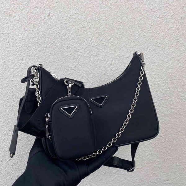 2022 factory wholesale new women vintage chain crossbody bag sport shoulder messenger bags ladies small casual bag
2022 factory wholesale new women vintage chain crossbody bag sport shoulder messenger bags ladies small casual bag