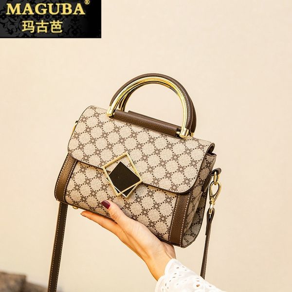 handbags crossbody full leather 2021 messenger portable bags small square bag fashion korean women's versatile foreign style one should
handbags crossbody full leather 2021 messenger portable bags small square bag fashion korean women's versatile foreign style one should