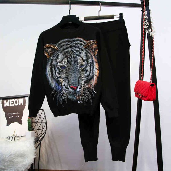 women's tracksuits autumn winter women handmade sequines beading tiger pattern knitted pullover +trousers 2 pieces sets outfits c8, Gray
women's tracksuits autumn winter women handmade sequines beading tiger pattern knitted pullover +trousers 2 pieces sets outfits c8, Gray