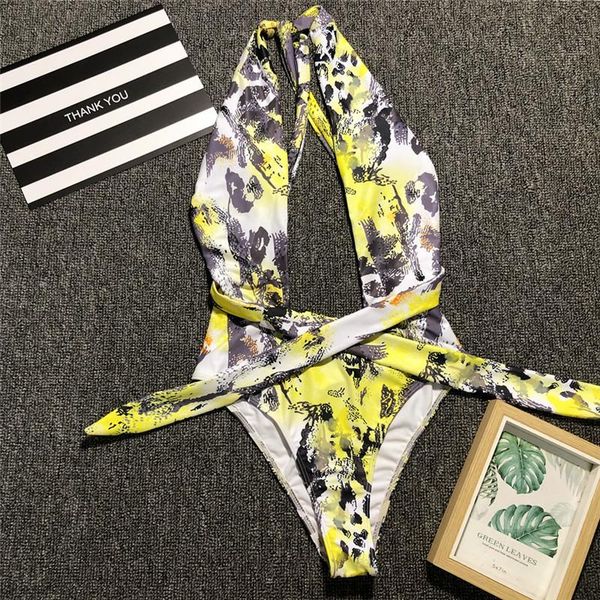 women halter padded monokini one piece swimsuit summer femme push-up high waist bandage bathing beach costume bodysuit one-piece suits
women halter padded monokini one piece swimsuit summer femme push-up high waist bandage bathing beach costume bodysuit one-piece suits