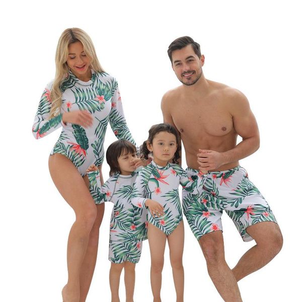 women's swimwear 2021 long sleeve family matching swimsuit women leaf mother daughter kid boy girl child bathing swim suit maillot, White;black
women's swimwear 2021 long sleeve family matching swimsuit women leaf mother daughter kid boy girl child bathing swim suit maillot, White;black