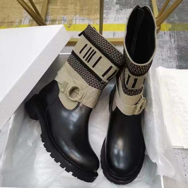 womens boots brand genuine leather thick bottom knight boot platform flat heel shoes size 35-42 with box, Black
womens boots brand genuine leather thick bottom knight boot platform flat heel shoes size 35-42 with box, Black