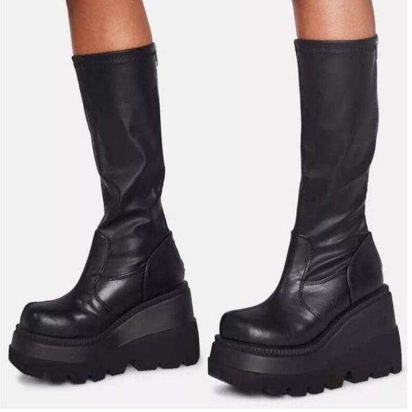 boots autumn round toe platform shoes high tube black pu increase foreign trade plus size 35-43 knight
boots autumn round toe platform shoes high tube black pu increase foreign trade plus size 35-43 knight
