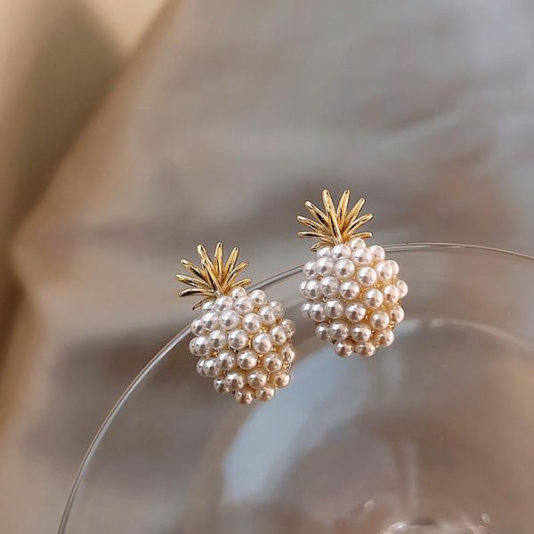 stud arrival geometric pearl women classic earrings pineapple female fashion jewelry, Golden;silver
stud arrival geometric pearl women classic earrings pineapple female fashion jewelry, Golden;silver