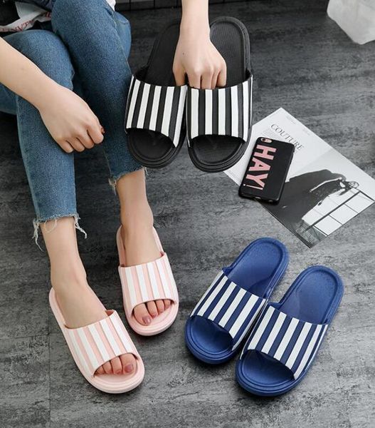 2021 women slippers high heels embroidery sandal floral brocade slipper flip flops striped beach causal sandals 22, Black
2021 women slippers high heels embroidery sandal floral brocade slipper flip flops striped beach causal sandals 22, Black