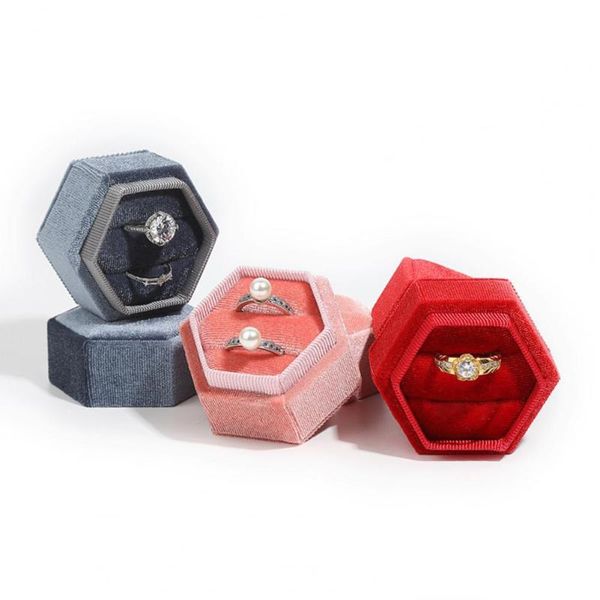 jewelry pouches, bags satin cloth edges wear-resistant hexagon ring holder for home, Pink;blue
jewelry pouches, bags satin cloth edges wear-resistant hexagon ring holder for home, Pink;blue