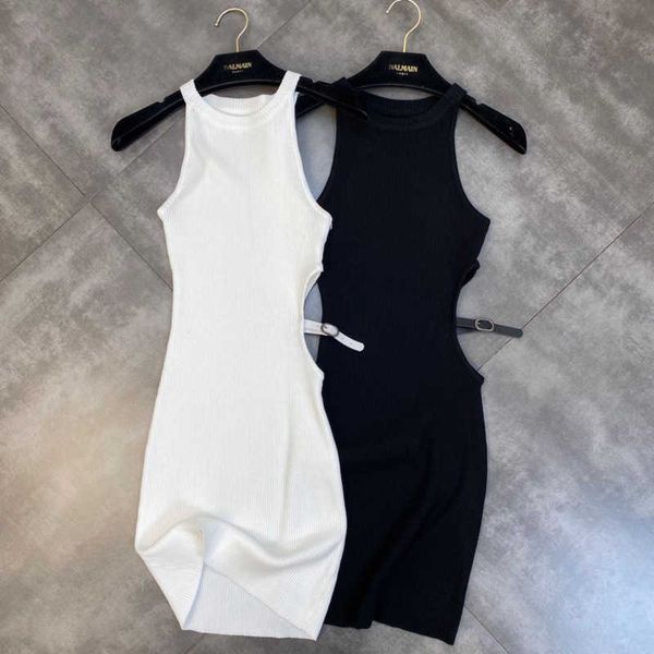 fabpop autumn sleeveless o neck slim high waist hollow out short mini knitted dress with belt women gb999 210709, Black;gray
fabpop autumn sleeveless o neck slim high waist hollow out short mini knitted dress with belt women gb999 210709, Black;gray