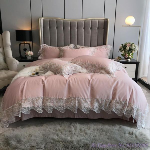 bedding sets 4pcsbeddingset light luxury cotton 100slong-staple romantic snowflake lace 1.8m bedspread fitted pink
bedding sets 4pcsbeddingset light luxury cotton 100slong-staple romantic snowflake lace 1.8m bedspread fitted pink