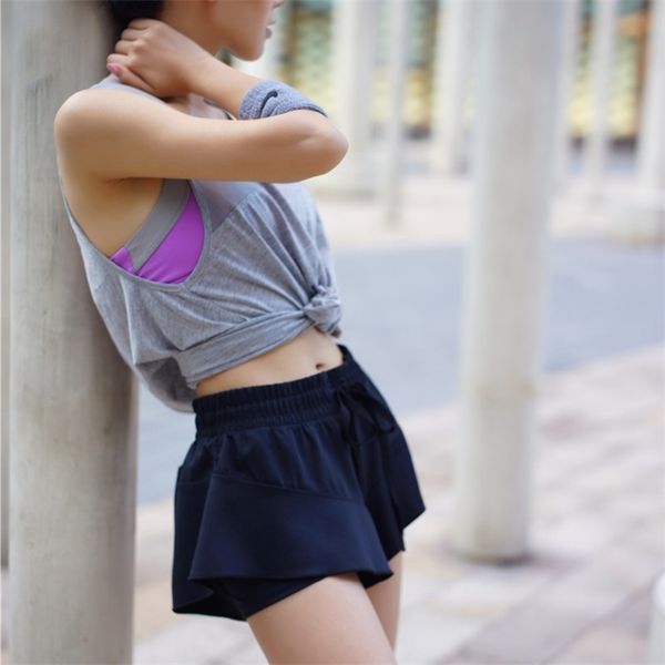 nwt 2021 women summer sport running tennis skirt quick dry elastic waist two pieces fitness gym shorts, White;black
nwt 2021 women summer sport running tennis skirt quick dry elastic waist two pieces fitness gym shorts, White;black
