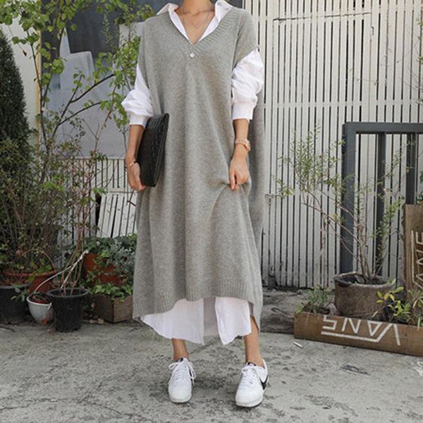 women's sweaters long waistcoat over the knee, korean version loose, students wear t-shirt bf wind bat sleeve sweater dress fashion, White;black
women's sweaters long waistcoat over the knee, korean version loose, students wear t-shirt bf wind bat sleeve sweater dress fashion, White;black