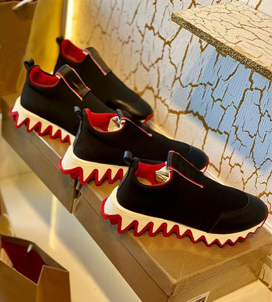 2021s couple's casual shoe sneakers luxury designer shoes red bottom homme sneaker,black tiketa slip-on reds sole runner neoprene leath
2021s couple's casual shoe sneakers luxury designer shoes red bottom homme sneaker,black tiketa slip-on reds sole runner neoprene leath