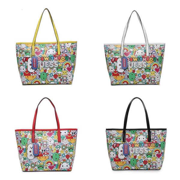 new style pattern handbag single shoulder shopping large capacity small crowd high appearance soft handle
new style pattern handbag single shoulder shopping large capacity small crowd high appearance soft handle