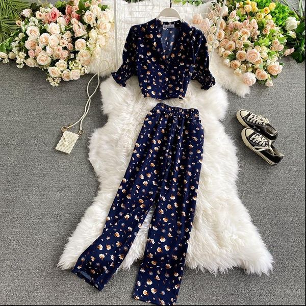 summer v neck short womenpant sleeved floral blouse two piece sets chiffon elastic waist wide leg pants suits, White
summer v neck short womenpant sleeved floral blouse two piece sets chiffon elastic waist wide leg pants suits, White