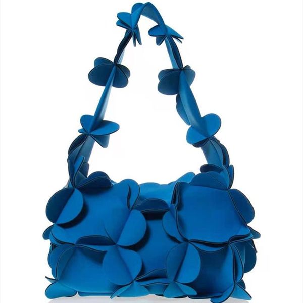 evening bags yiyi's south korea people of the world solid color petal makaron bag
evening bags yiyi's south korea people of the world solid color petal makaron bag