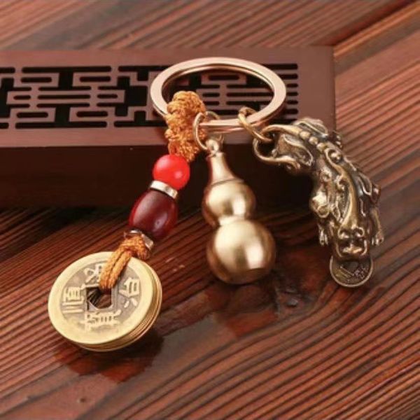 designers fashion key chains pure brass hollow open creative car hanging accessoriesandmade leather keychains men women bag pendant accessor, Slivery;golden
designers fashion key chains pure brass hollow open creative car hanging accessoriesandmade leather keychains men women bag pendant accessor, Slivery;golden
