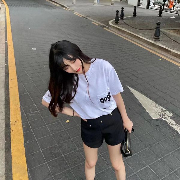 embroidered 21s spring and summer new chest towel pocket printed round neck two color short sleeve t-shirt lov, Gray
embroidered 21s spring and summer new chest towel pocket printed round neck two color short sleeve t-shirt lov, Gray