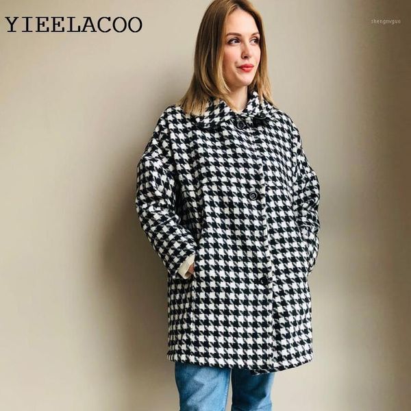 women's wool & blends plaid woolen coat black / white mid-length autumn/ winter loose fashion clothing
women's wool & blends plaid woolen coat black / white mid-length autumn/ winter loose fashion clothing