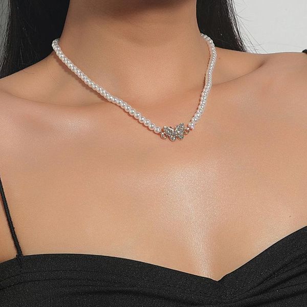 chokers 2021 crystal butterfly pearl necklaces for women fashion short beaded necklace romantic wedding jewelry set pendant chain choker, Golden;silver
chokers 2021 crystal butterfly pearl necklaces for women fashion short beaded necklace romantic wedding jewelry set pendant chain choker, Golden;silver