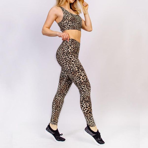 yoga outfits 2pcs/set seamless fitness women suit high stretchy workout sport set padded sports bra waist legging gym#y151, White;red
yoga outfits 2pcs/set seamless fitness women suit high stretchy workout sport set padded sports bra waist legging gym#y151, White;red
